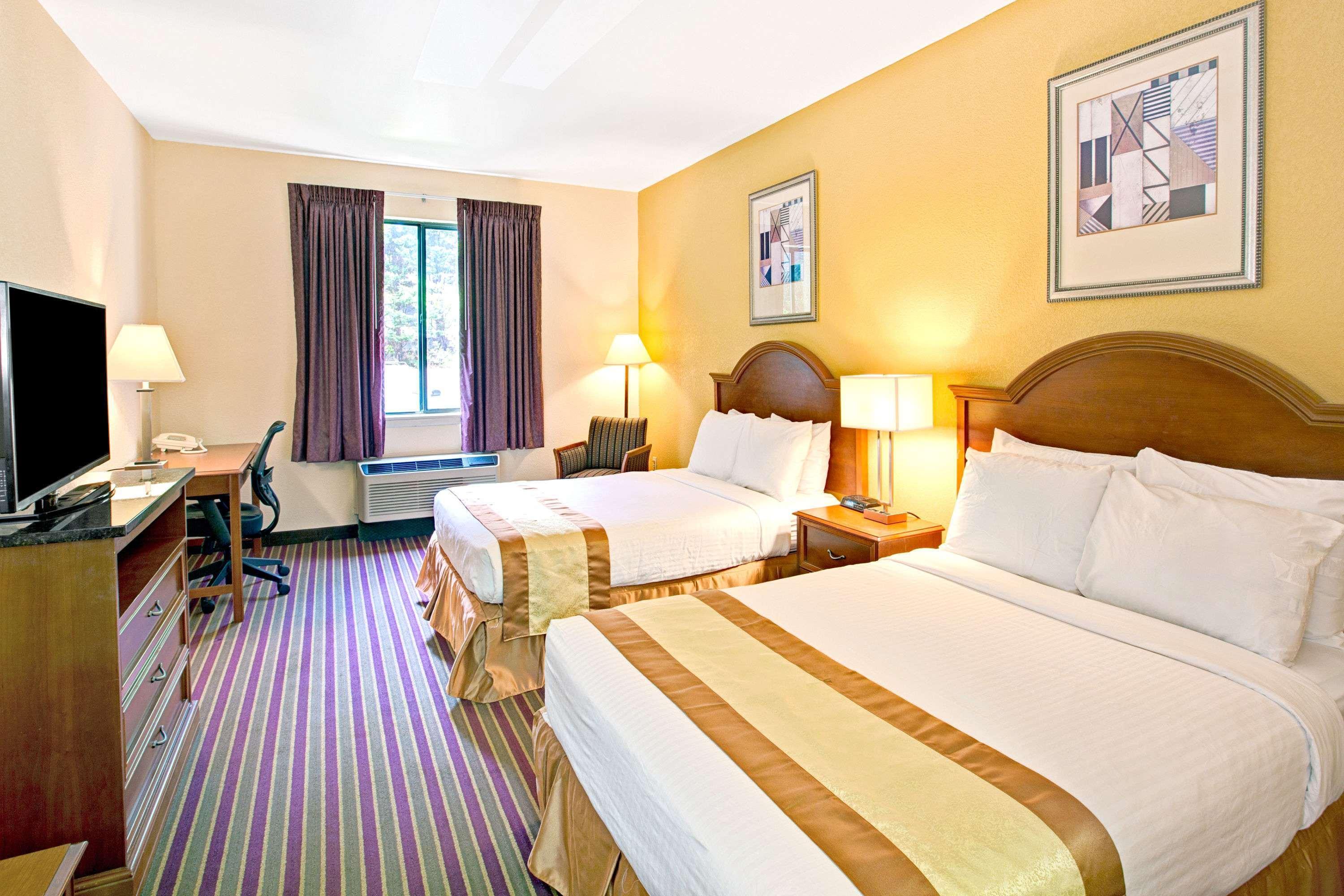 Days Inn & Suites By Wyndham Hickory Ngoại thất bức ảnh