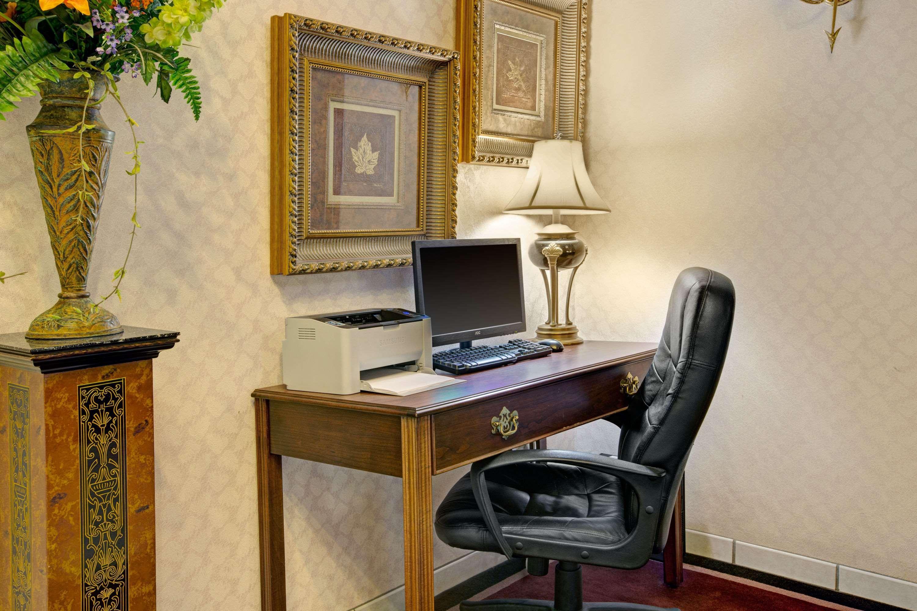 Days Inn & Suites By Wyndham Hickory Ngoại thất bức ảnh